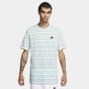 Изображение ФУТБОЛКА M NSW TEE CLUB STRIPE SP25