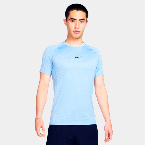 Изображение ФУТБОЛКА M NP BREATHE SLIM SS TOP