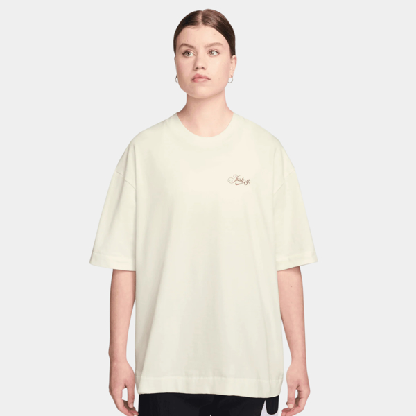 Изображение ФУТБОЛКА W NSW SS TEE OS JDI SCRIPT